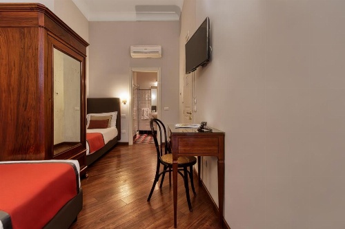 Decumani Hotel De Charme image 4